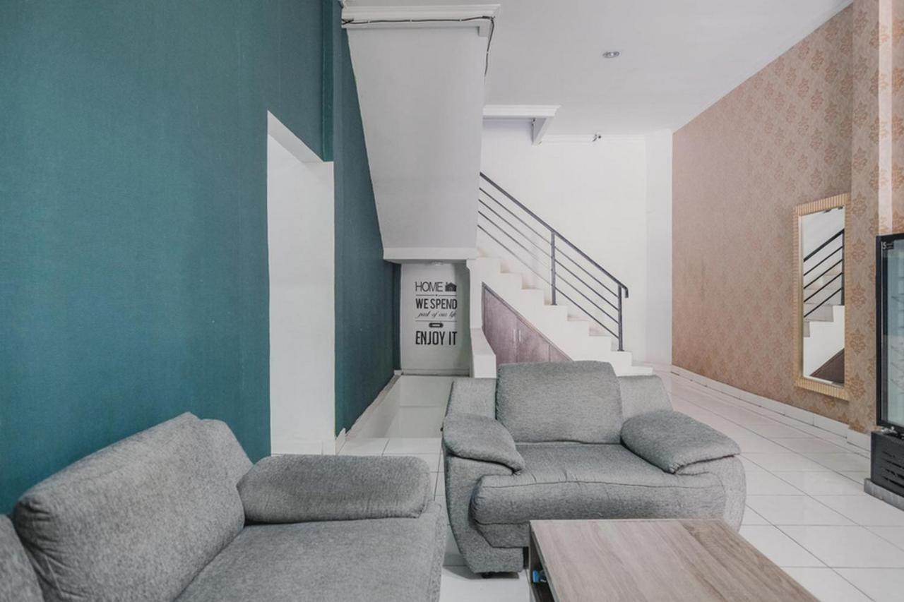 Hotel Reddoorz @ Jalan Hayam Wuruk Lampung 2 Bandar Lampung Zewnętrze zdjęcie