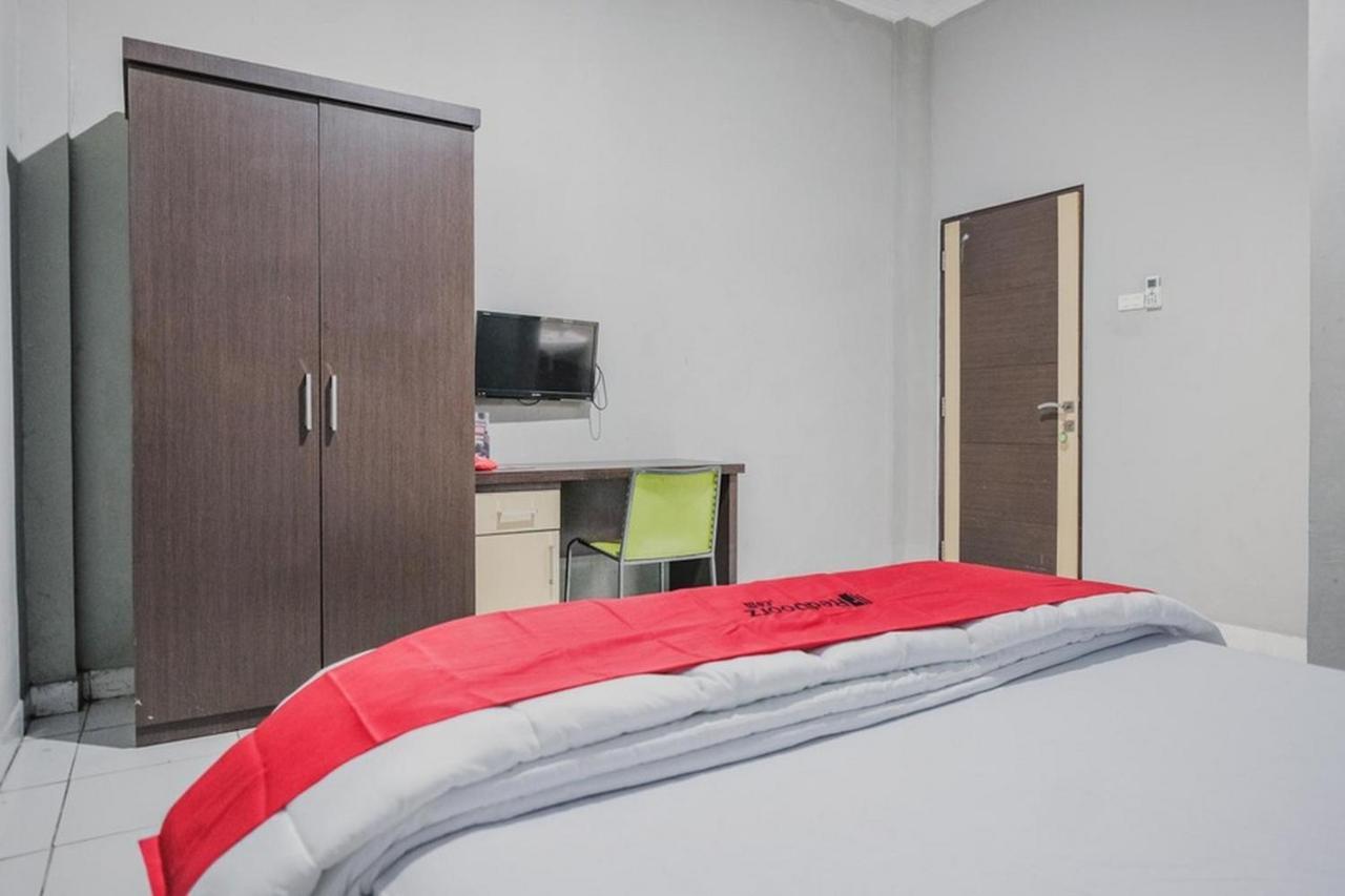 Hotel Reddoorz @ Jalan Hayam Wuruk Lampung 2 Bandar Lampung Zewnętrze zdjęcie